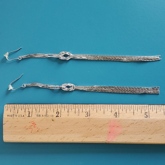 Silver chain infinity knot earrings - Picture 2 of 4